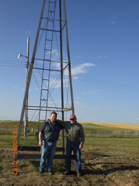 Marlin & Harold windmill setup day